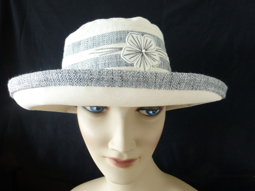 S733 Cream Cotton Hat Blue Weave Feature and Sewn on felted flower ...